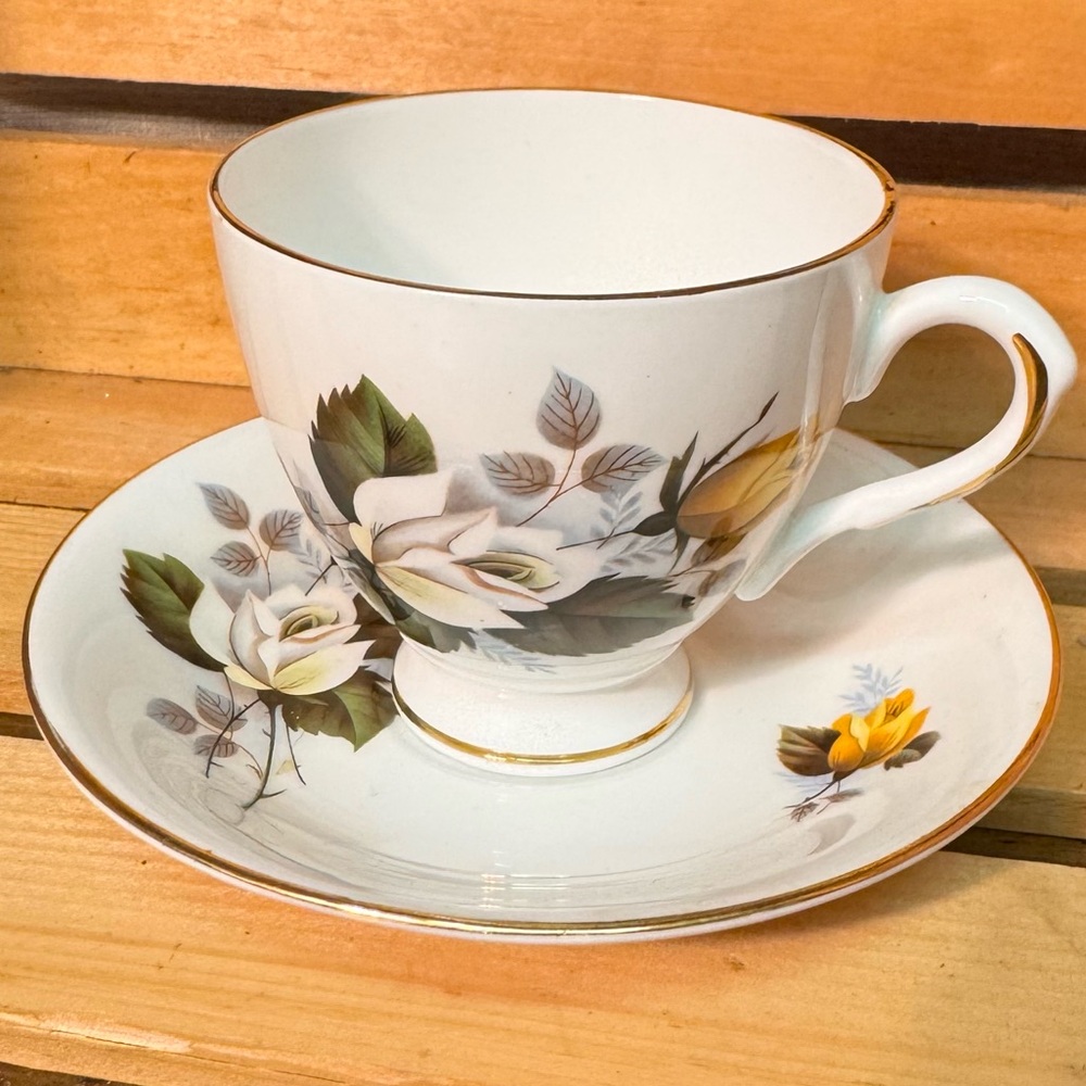 Royal Dover China Cup/Saucer